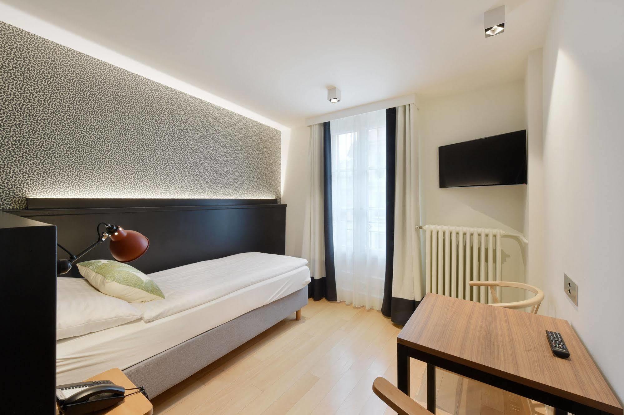 Hotel Pax Genève Eksteriør billede